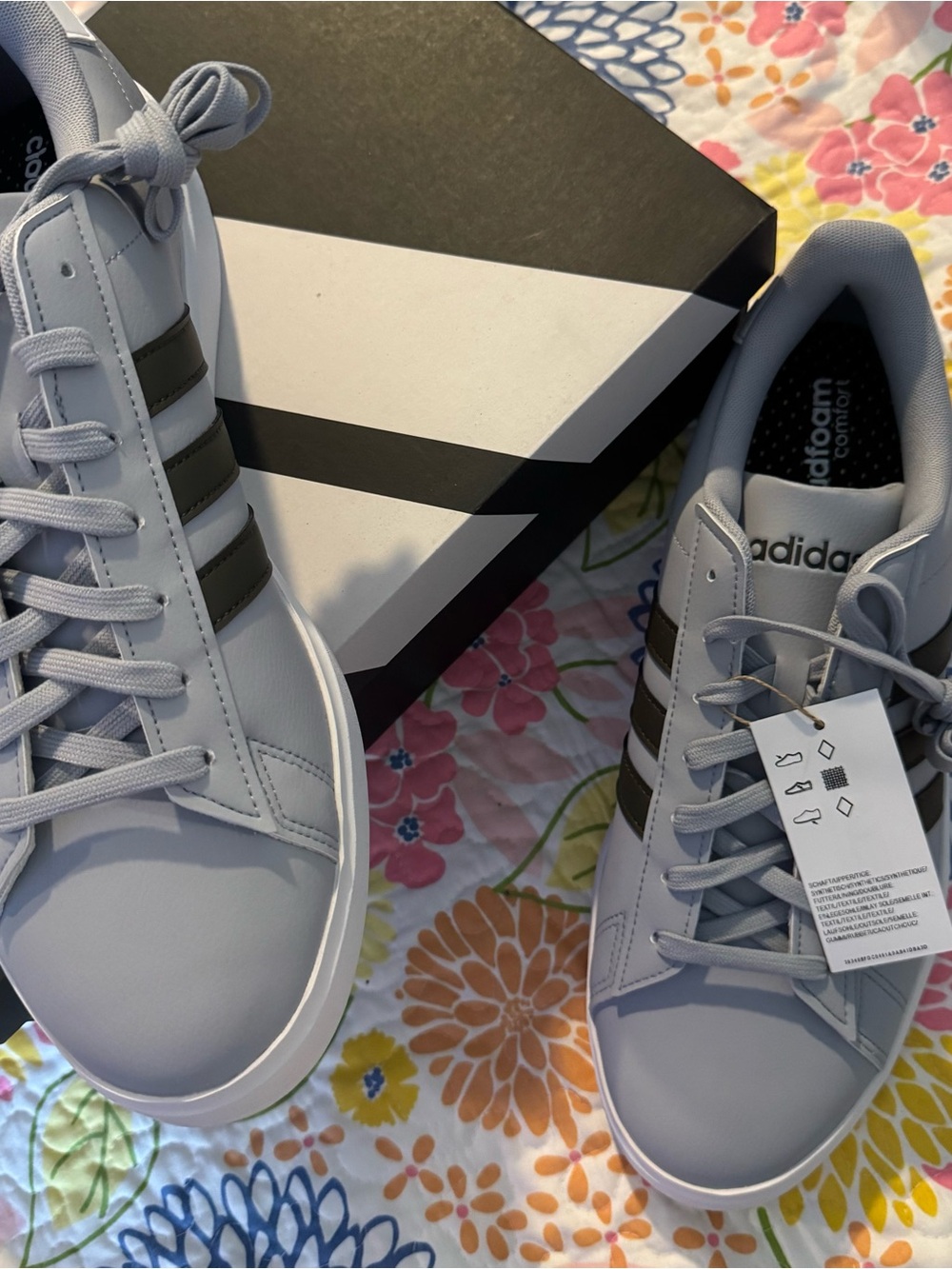 NWT men’s 12.5 adidas grand court 2.0 shoes - Picture 3 of 4